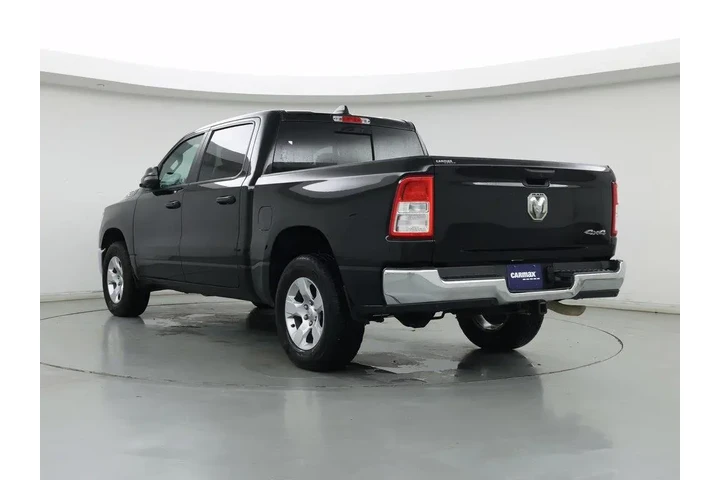 $35998 : Ram 1500 2023 4x4 Big Horn 4 image 2