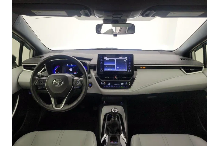 $19998 : Toyota Corolla Hatchback 202 image 9