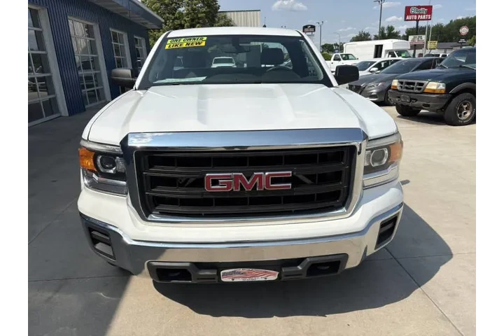 $15990 : 2015 GMC Sierra 1500 image 4