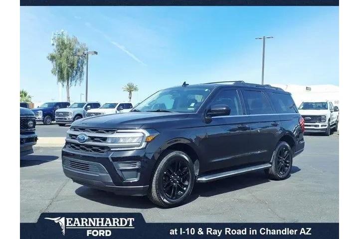 $39944 : Ford Expedition 2023 4x2 XLT image 1