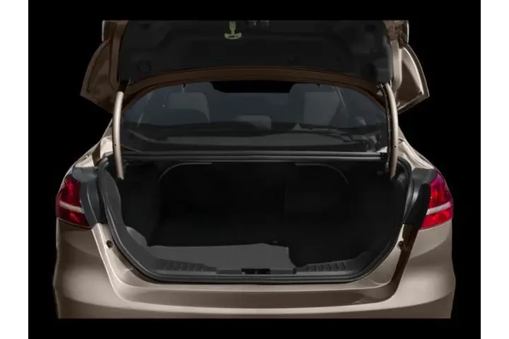 $9680 : Ford Focus 2018 SE 4dr Sedan image 10