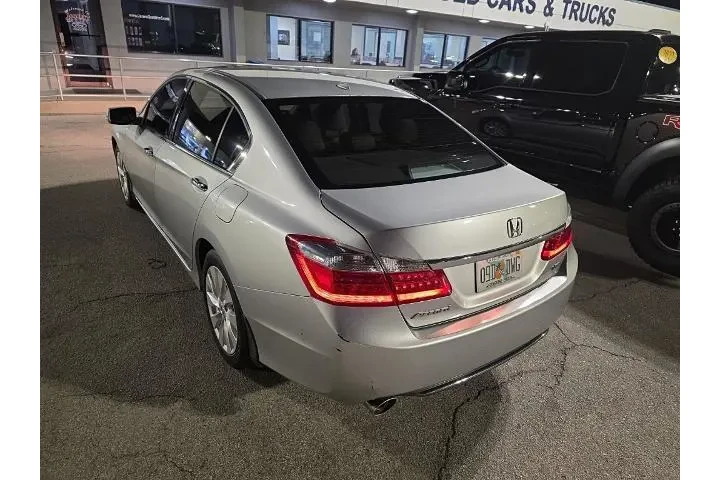 $14408 : Honda Accord 2015 EX-L V6 4d image 5