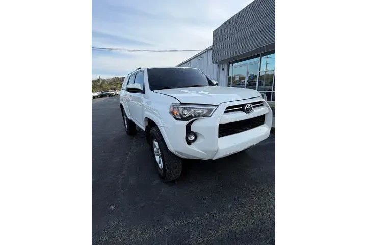$29677 : Toyota 4Runner 2021 4x2 SR5 image 7