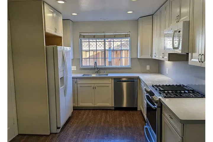 $2540 : HOUSE FOR RENT IN SAN JOSE CA image 6