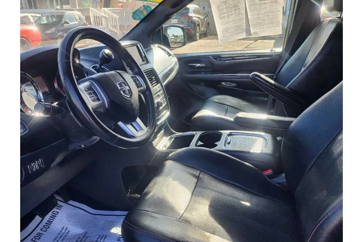 $8999 : 2018 Grand Caravan GT image 8
