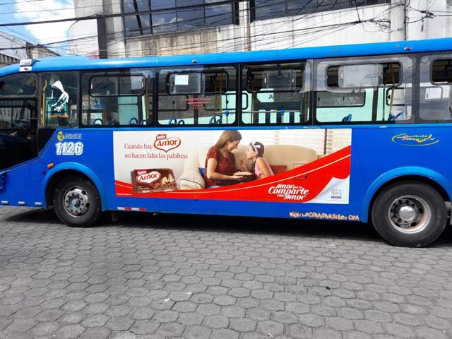 Publicidad en buses-La Teja image 3