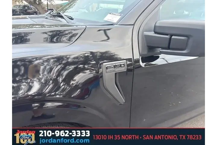 $32788 : Ford F-150 2023 4x2 XL 4dr S image 4