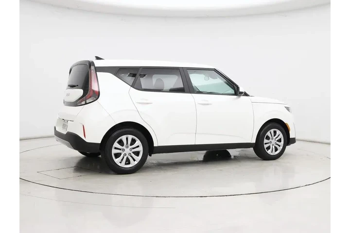 $19998 : Kia Soul 2024 LX 4dr Crossov image 4