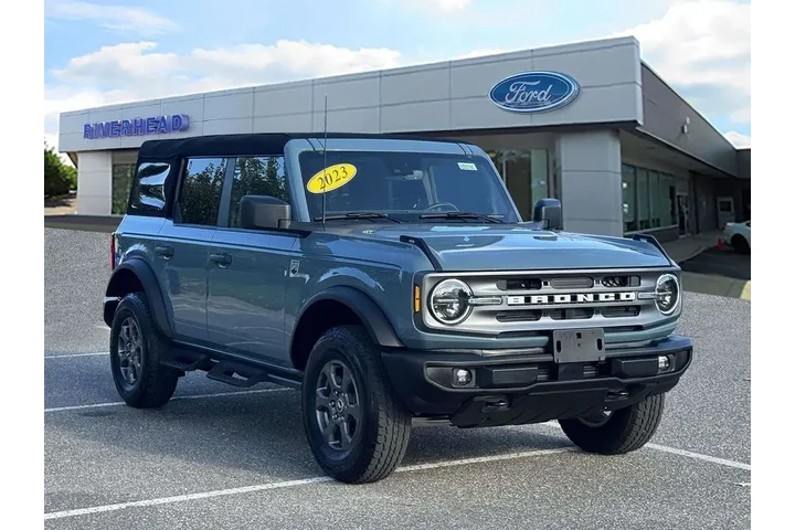 $39300 : Ford Bronco 2023 4x4 Base 4d image 2