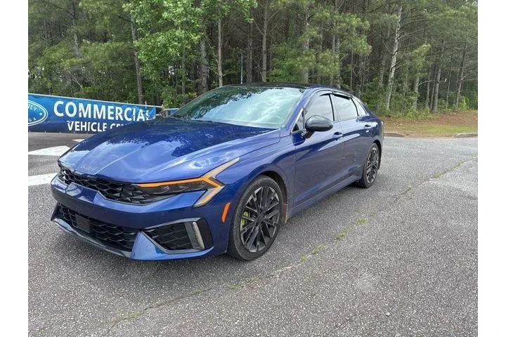 $30539 : Kia K5 2025 GT 4dr Sedan image 2