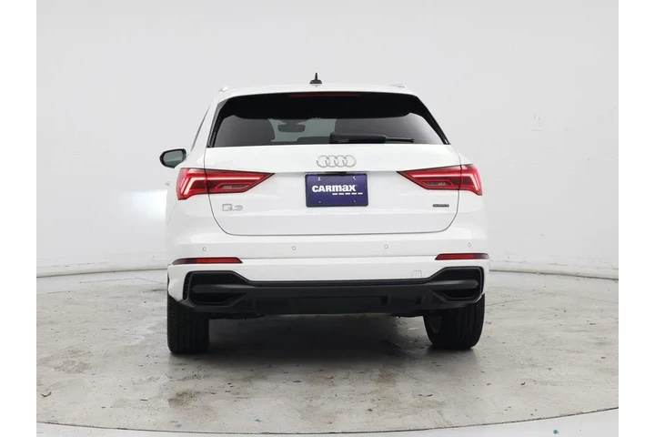 $28998 : Audi Q3 2022 AWD quattro S l image 6