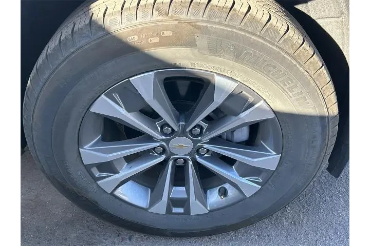 $28494 : Chevrolet Equinox 2025 4x4 L image 8