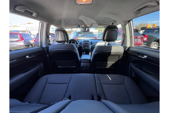 $5895 : Kia Sorento 2012 AWD LX 4dr image 9