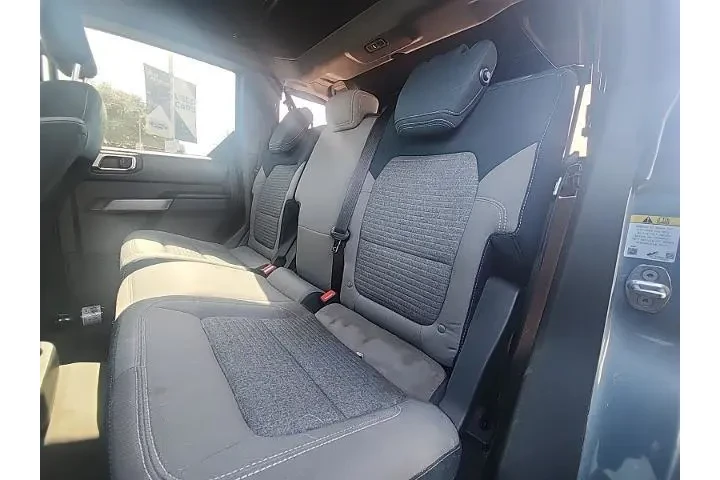 $29998 : Ford Bronco 2021 4x4 Black D image 8