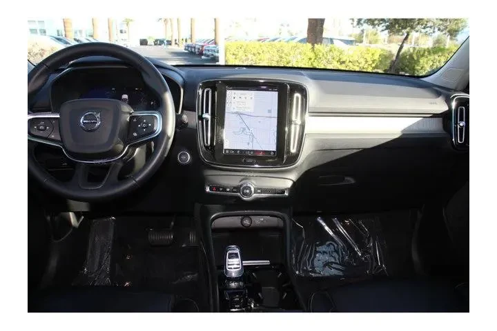 $27898 : Volvo XC40 2023 AWD B5 Plus image 10