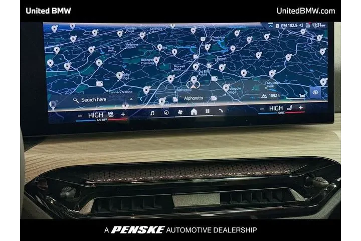 $37495 : BMW 3 Series 2025 AWD 330i x image 10