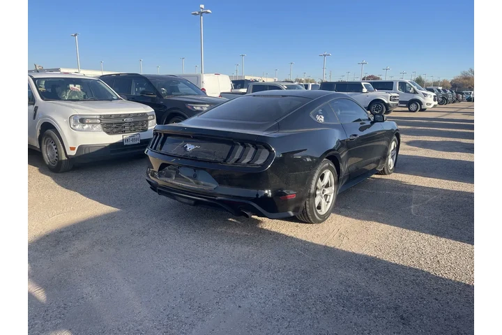 $19859 : Ford Mustang 2018 EcoBoost 2 image 3