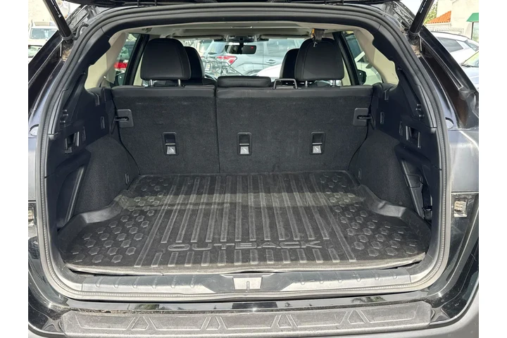 $30895 : Subaru Outback 2023 AWD Onyx image 7