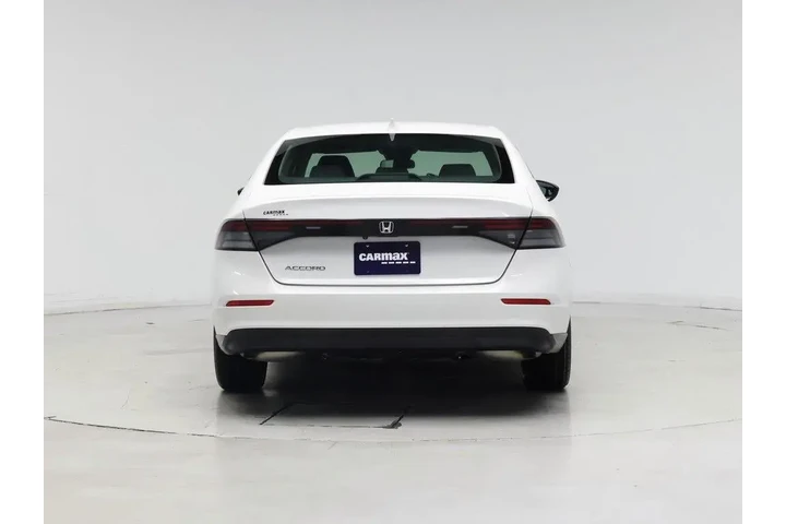 $25998 : Honda Accord 2023 EX 4dr Sed image 6