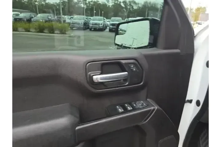 $28540 : Chevrolet Silverado 1500 202 image 8