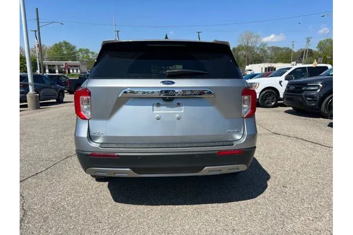 $26688 : Ford Explorer 2021 AWD XLT 4 image 4