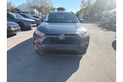 $17999 : Toyota RAV4 2019 XLE Premium thumbnail