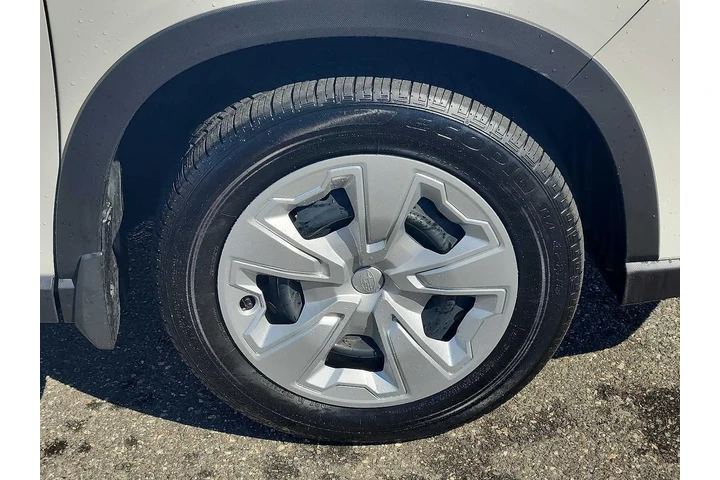 $25995 : Subaru Forester 2024 AWD Bas image 8