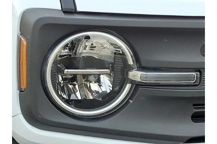 $39997 : Ford Bronco 2024 4x4 Black D image 9