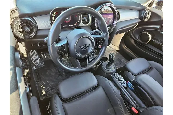 $24495 : MINI Hardtop 2 Door 2023 Coo image 10