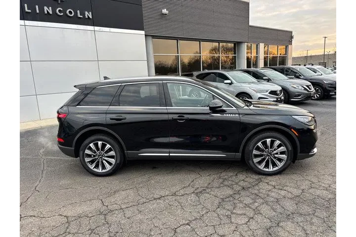 $29985 : Lincoln Corsair 2022 AWD Res image 8