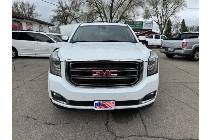 $12990 : 2017 GMC Yukon XL SLT image 4
