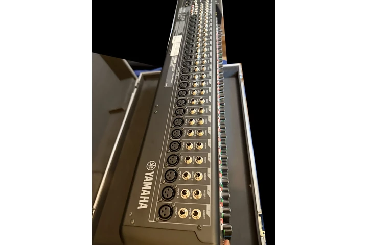 Yamaha MGP32X 32-Channel image 7