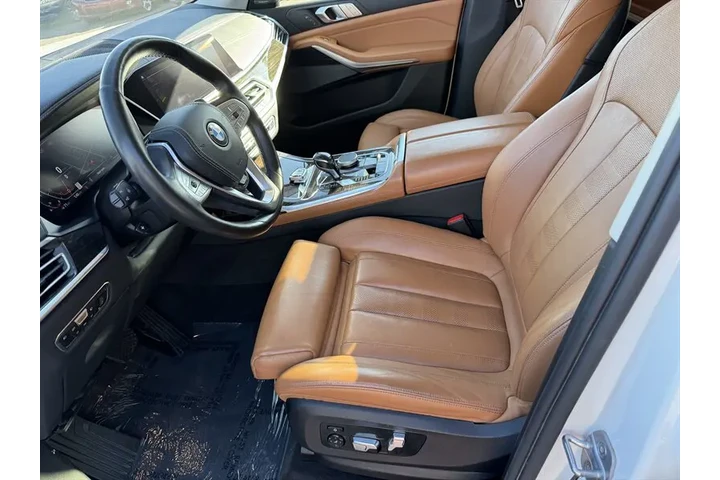 $30991 : 2019 X7 xDrive40i image 8