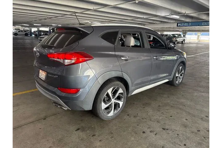 $15995 : Hyundai TUCSON 2017 Sport 4d image 2