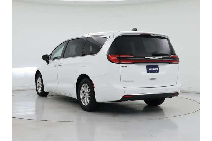 $29998 : Chrysler Pacifica 2024 Touri image 2
