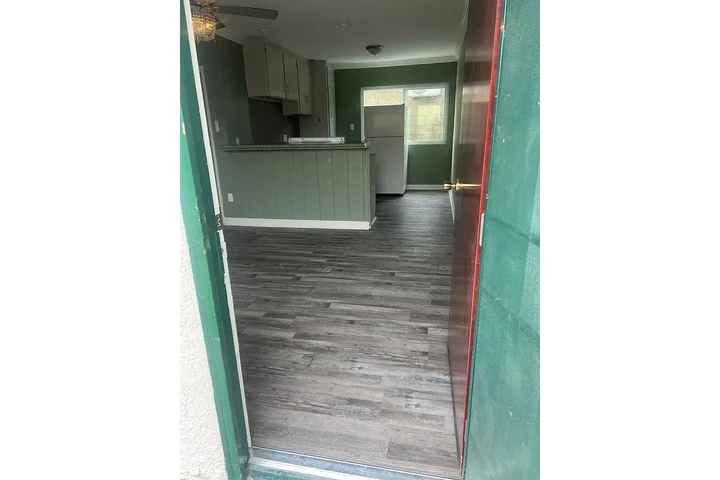 $1100 : Apt. Acogedor en Huntington🏡 image 7