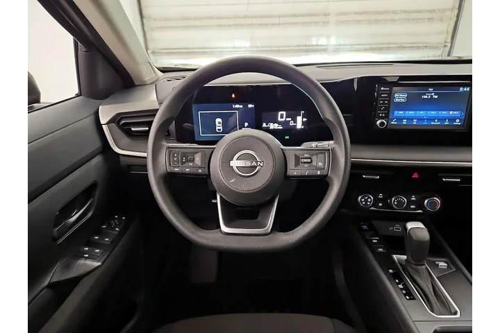 $21998 : Nissan Kicks 2025 S 4dr Cros image 10