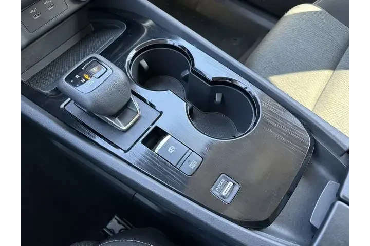 $20375 : Nissan Rogue 2025 SV 4dr Cro image 10