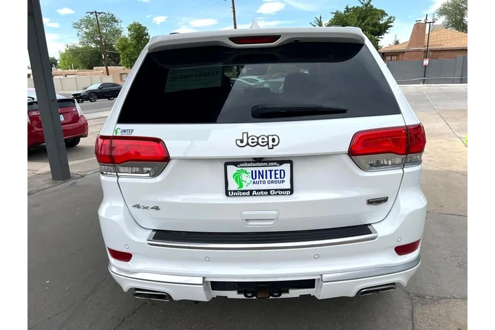 2017 Grand Cherokee Summit 4WD image 6