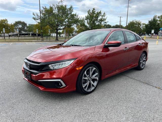 $15900 : 2019 Civic Touring image 1