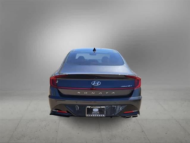 $22390 : Pre-Owned 2020 Hyundai Sonata image 4