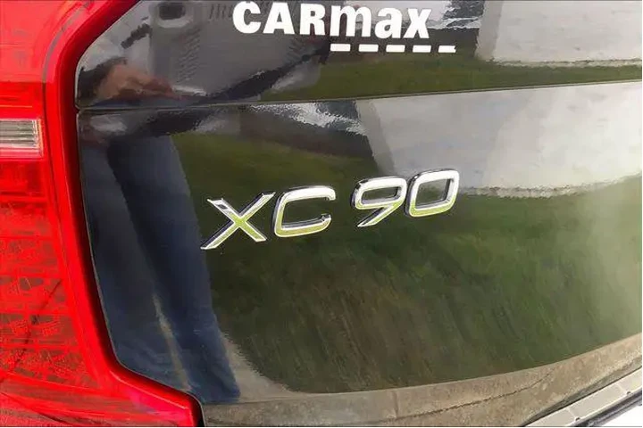 $17985 : Volvo XC90 2016 AWD T6 Momen image 8
