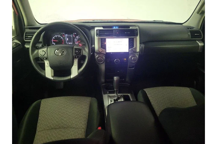 $32998 : Toyota 4Runner 2023 4x2 SR5 image 9