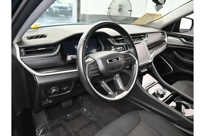 $23722 : Jeep Grand Cherokee L 2021 4 image 10