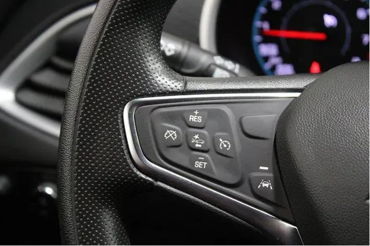 $21988 : Chevrolet Malibu 2024 LT 4dr image 8