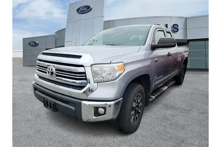 $30988 : Toyota Tundra 2017 4x4 TRD P image 3