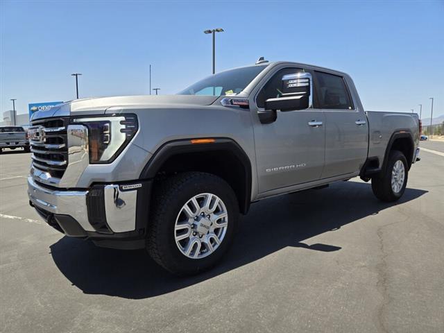 $75663 : New 2024 Sierra 2500 HD SLT image 3