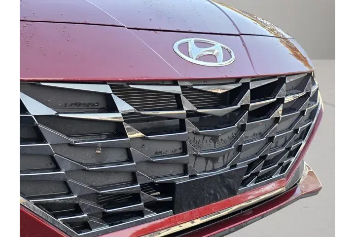 $22066 : Hyundai ELANTRA 2023 Limited image 9