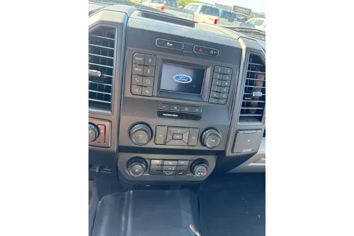 $21571 : Ford F-150 2020 4x2 XL 4dr S image 9
