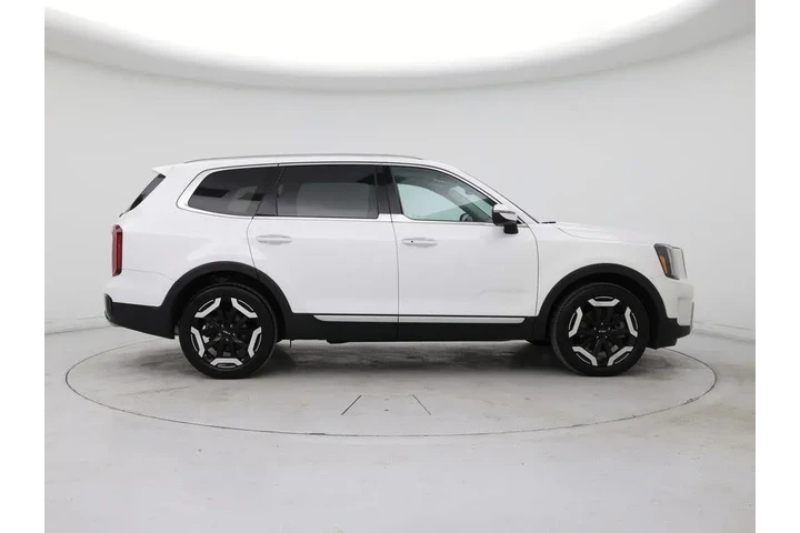 $34998 : Kia Telluride 2023 S 4dr SUV image 7